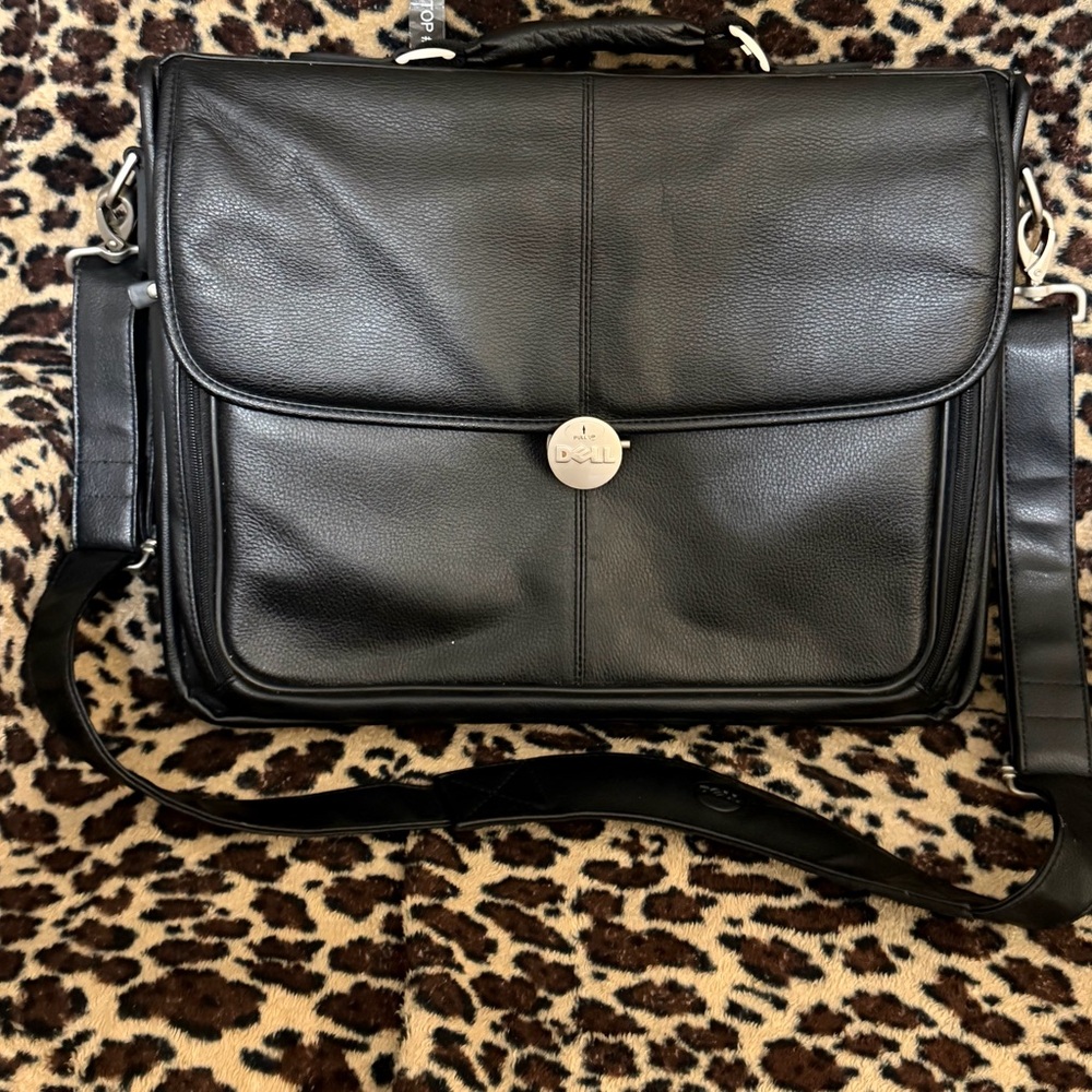 Dell Classic Black Laptop Bag
